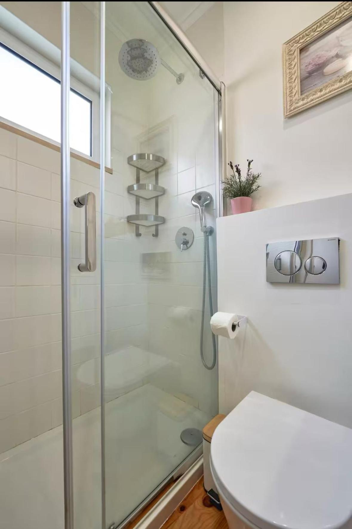 Apartment Alegria By Realmobility